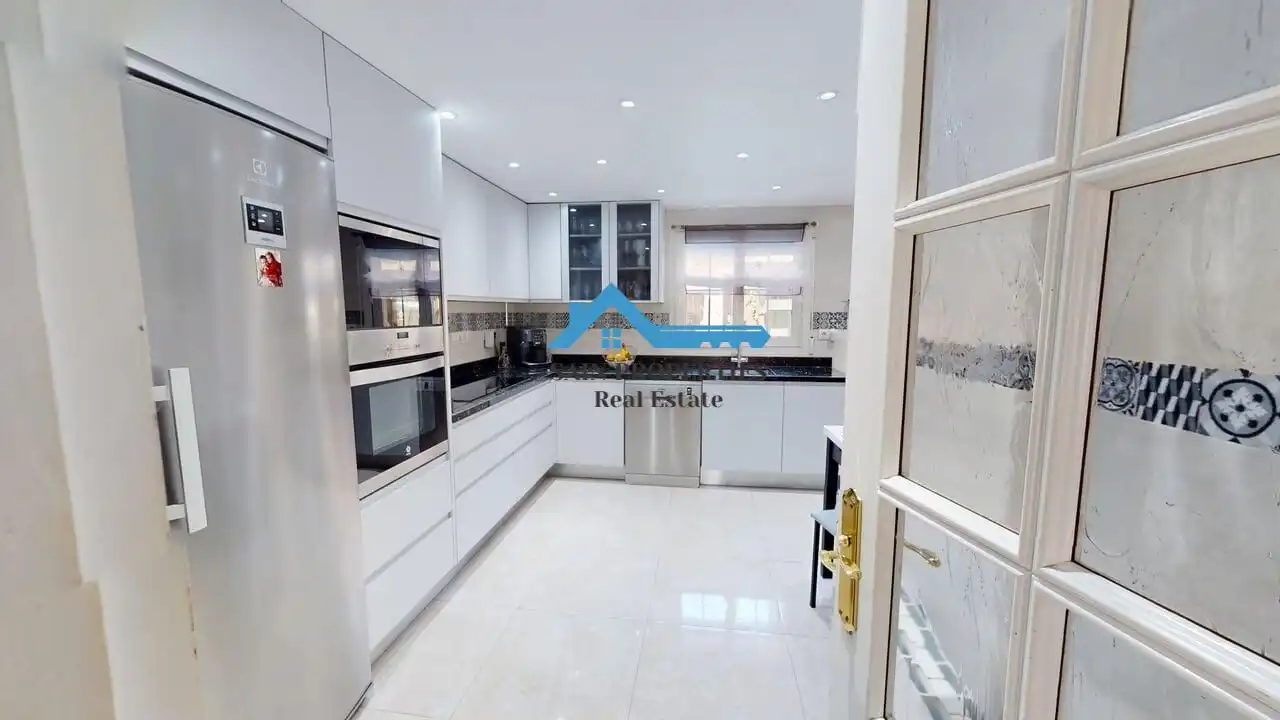 Casa aparellada amb terrassa en venda a Varadero, imagen 11