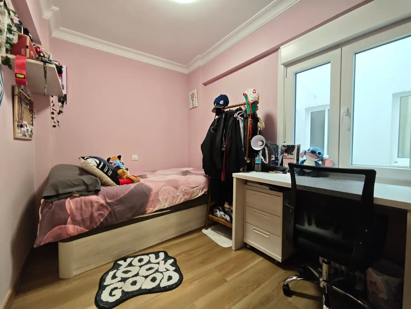 Schlafzimmer von Wohnung zum Verkauf in Ferrol mit Heizung, Möbliert und Waschmaschine