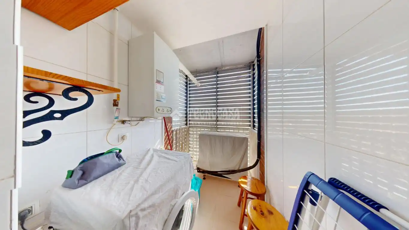 Habitación de Piso en venta en Azuqueca de Henares con Aire acondicionado, Calefacción y Piscina comunitaria