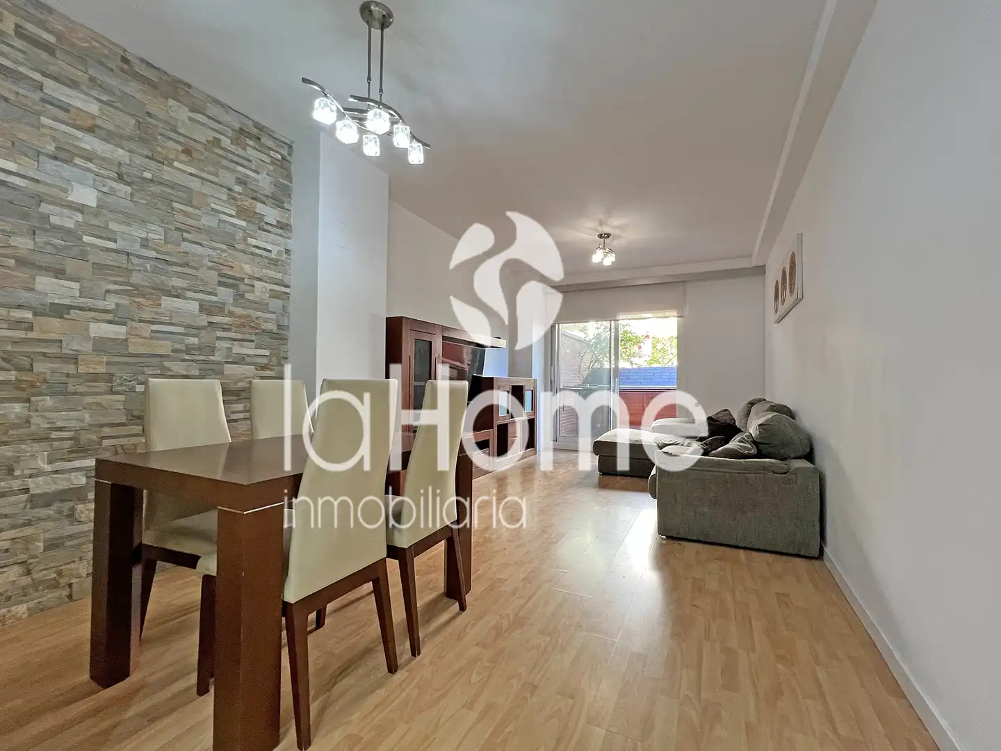 Sala de estar de Piso de alquiler en Paterna con Aire acondicionado, Parquet y Terraza