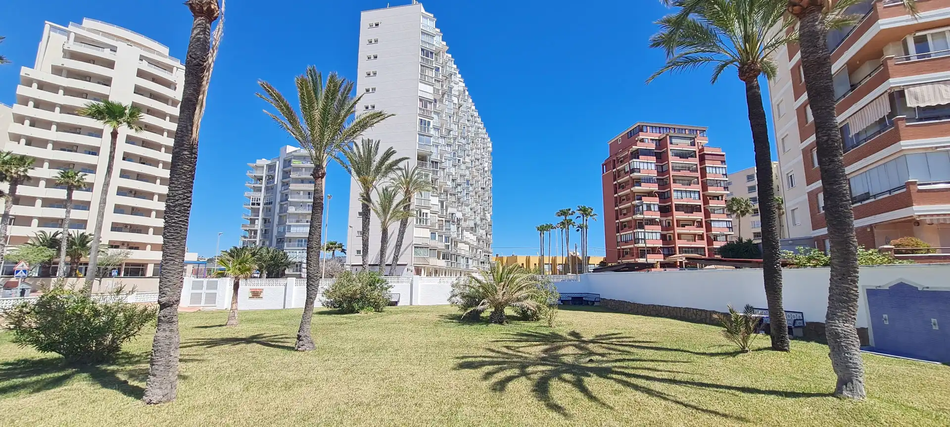 Außenansicht von Wohnungen zum Verkauf in Calpe / Calp mit Klimaanlage, Heizung und Terrasse