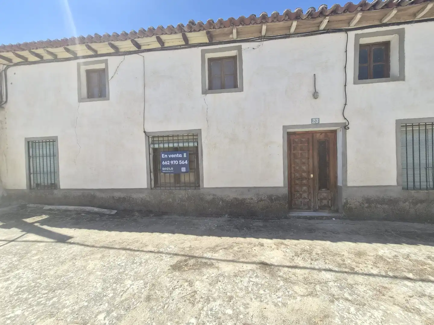 Exterior view of Houses for sale in Mota del Marqués, Valladolid