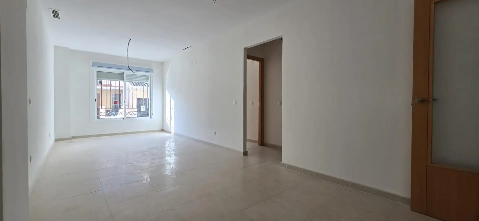 Wohnung zum Verkauf in Vilamarxant mit Terrasse, Abstellraum und Balkon