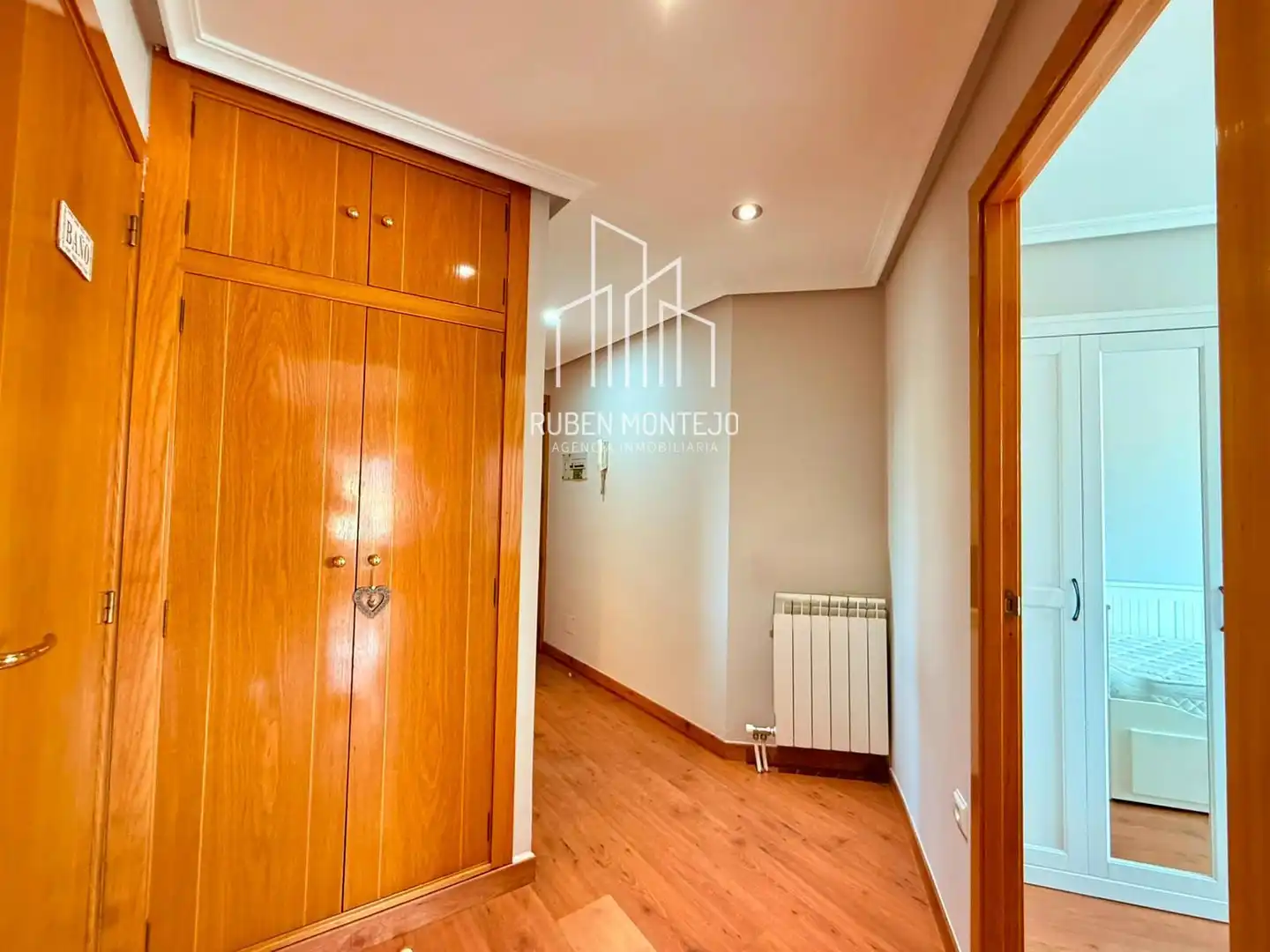 Wohnung zur Miete in Villamayor mit Heizung, Terrasse und Möbliert
