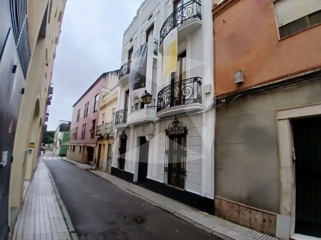 Dúplex en venta en Calle Suárez Somontes, Casco Antiguo