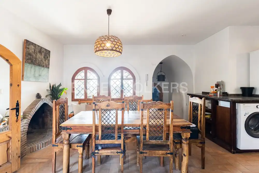 Comedor de Casa o chalet de alquiler en Manises con Aire acondicionado, Calefacción y Jardín privado