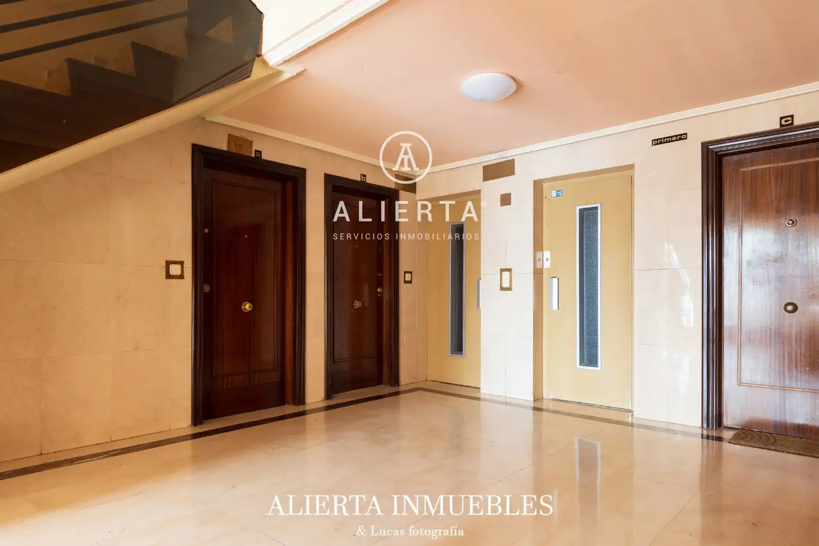 Flat for sale in Zaragoza  with Heating, Terrace and Swimming Pool