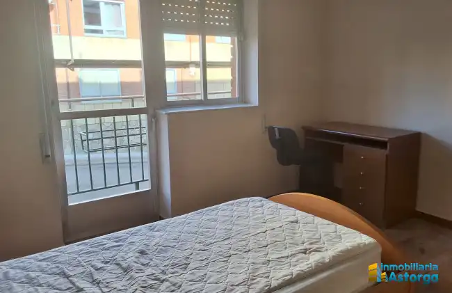 Habitación de Piso de alquiler en Astorga con Calefacción, Terraza y Amueblado