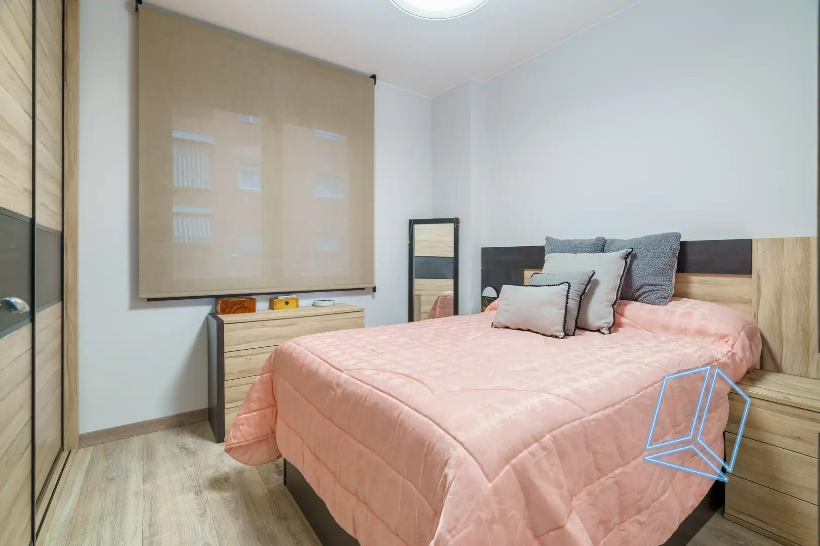 Bedroom of Flat for sale in Barcelona  with Heating and Balcony