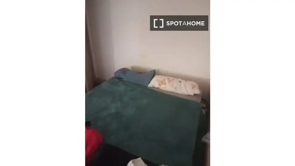 Bedroom of Flat for rent in Barcelona  with Air Conditioner, Heating and Furnished