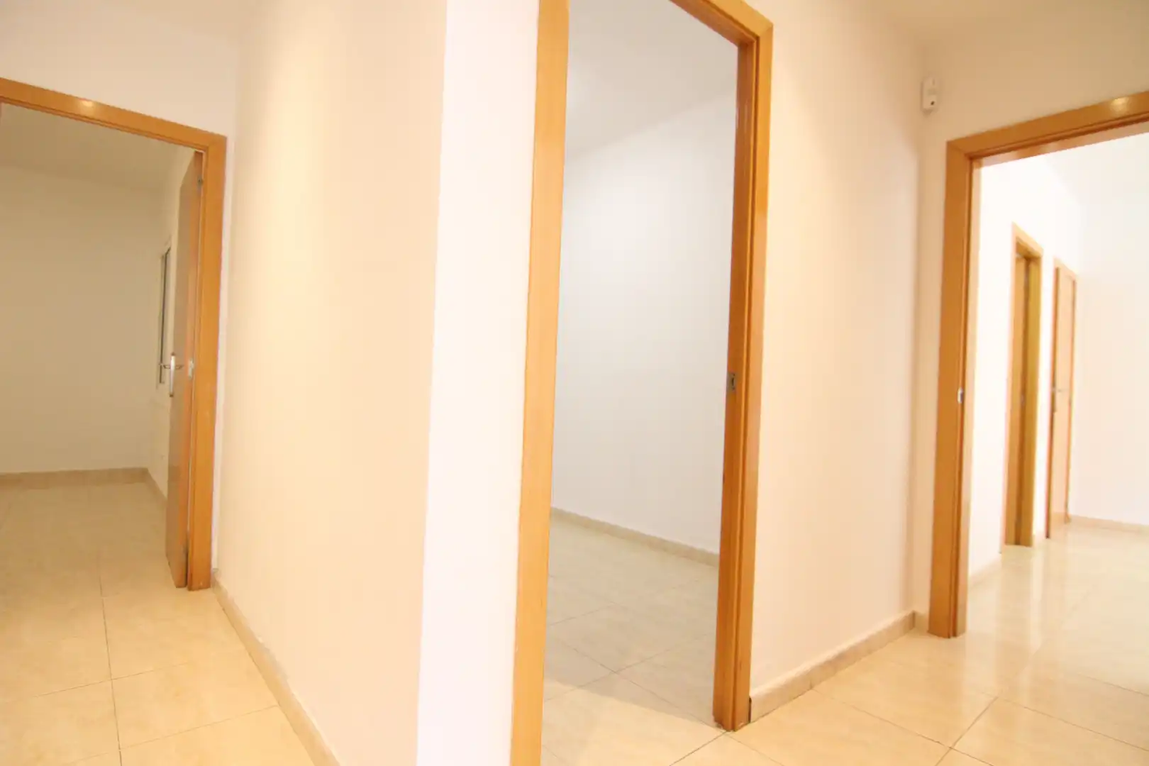 Piso en venta en Olesa de Montserrat con Horno y Alarma
