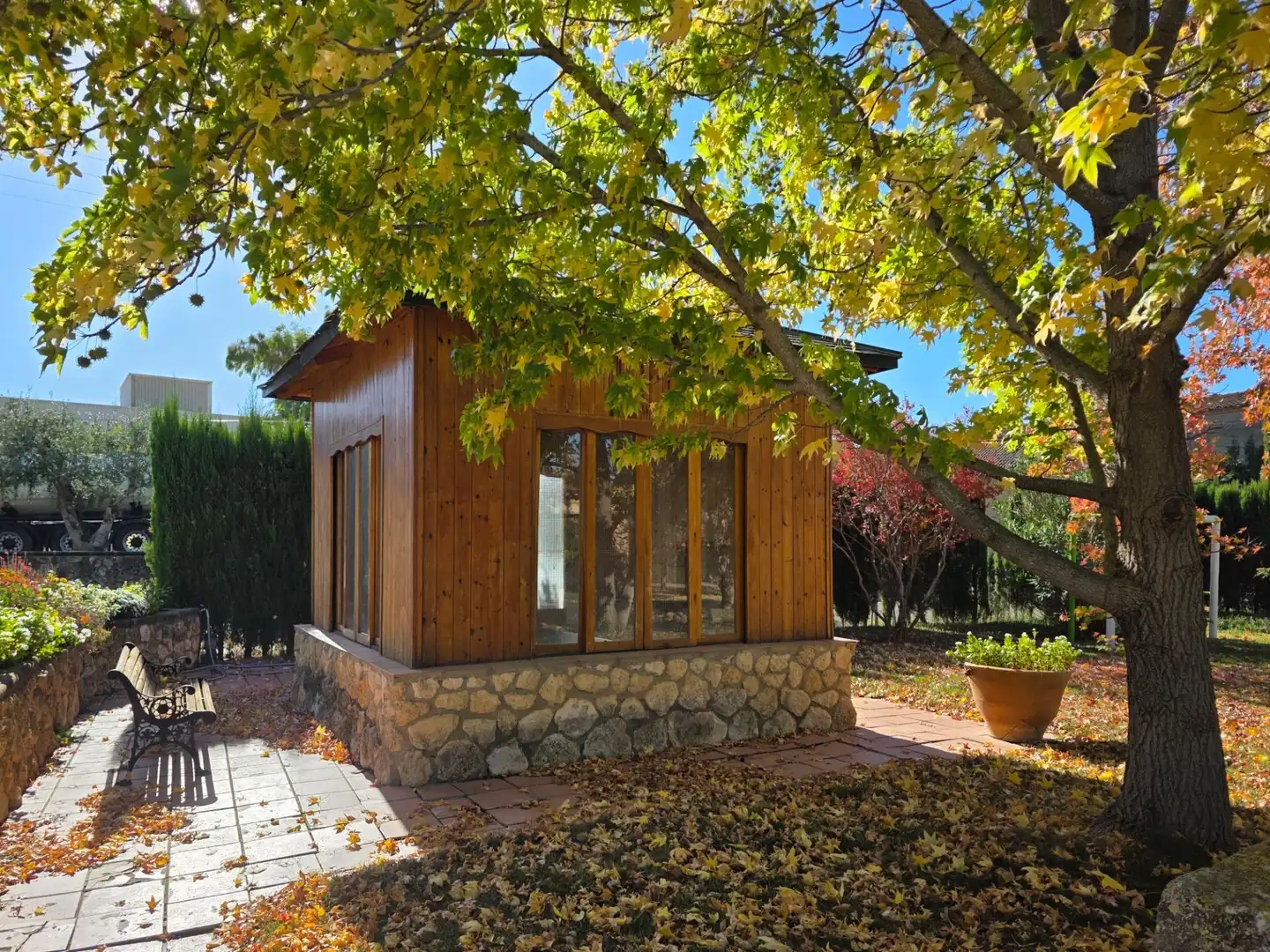 Vista exterior de Casa o xalet en venda en Almacelles amb Calefacció, Jardí privat i Terrassa