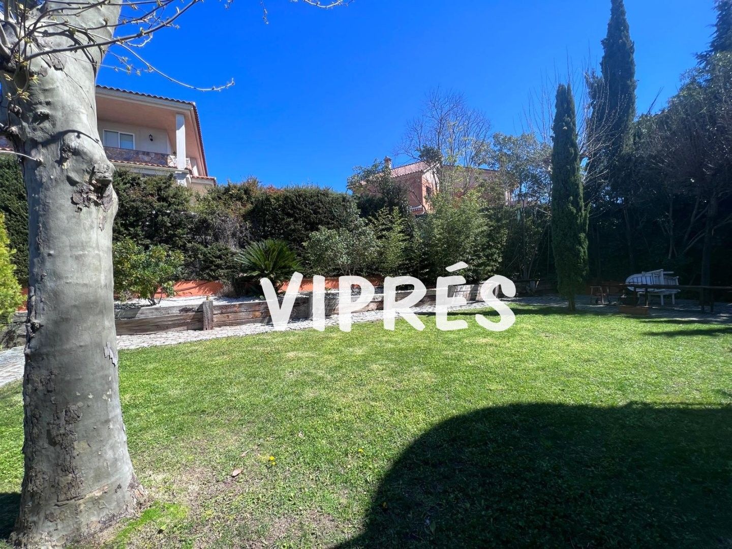 Jardí de Casa o xalet en venda en Cáceres Capital amb Aire condicionat i Calefacció