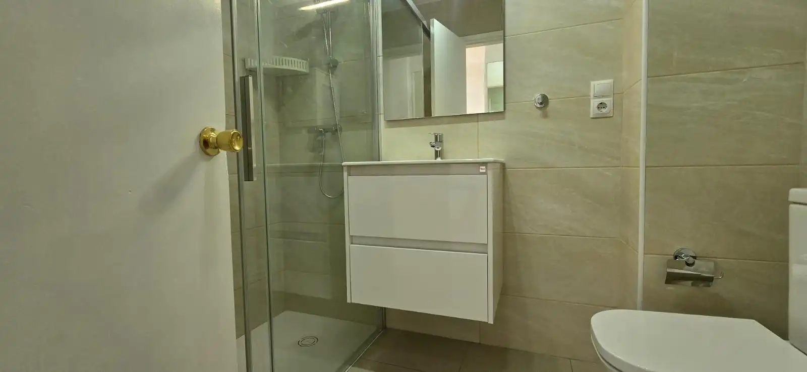 Bathroom of Apartments for rent in Mogán  with Terrace, Furnished and Balcony