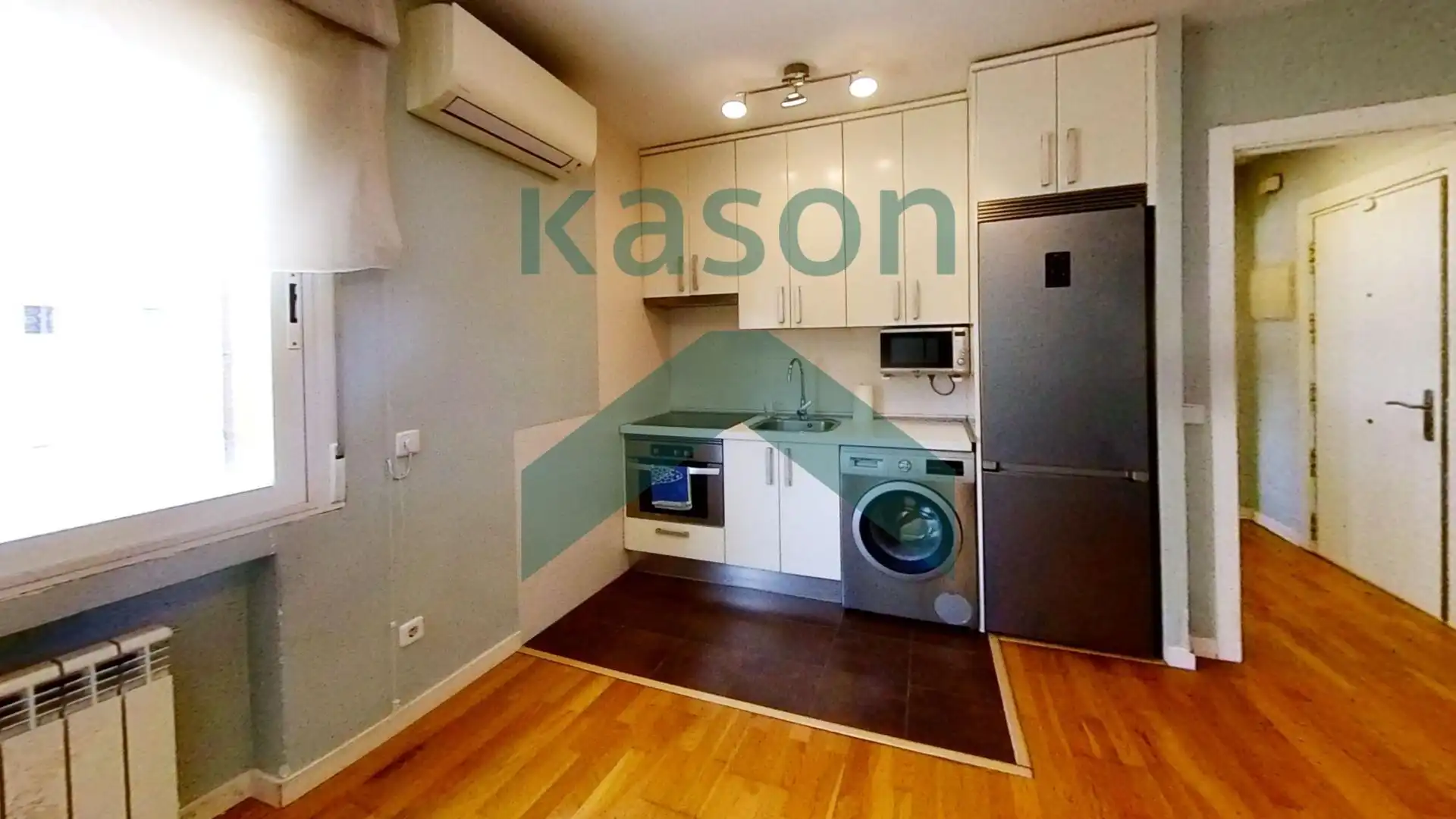 Küche von Wohnung zum Verkauf in Madrid mit Klimaanlage und Heizung