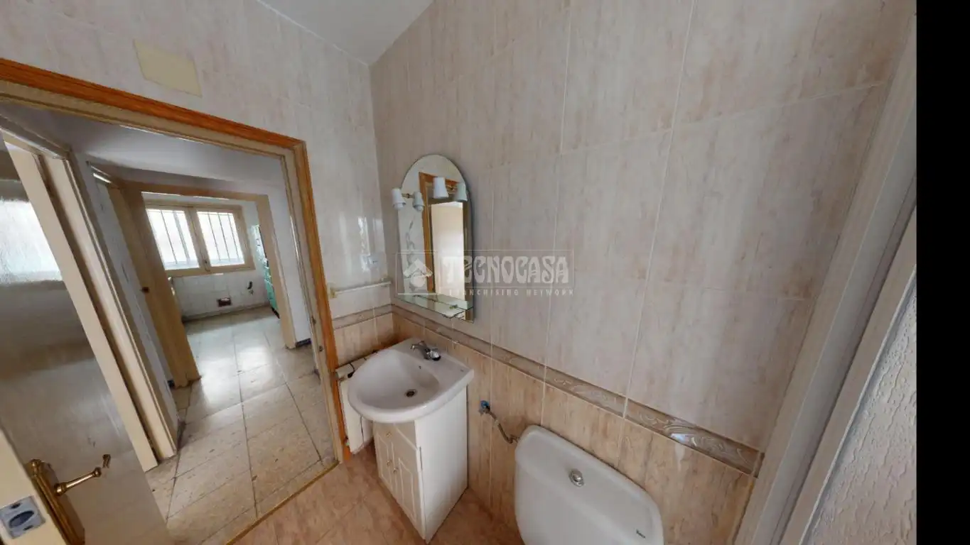 Baño de Piso en venta en Leganés con Calefacción