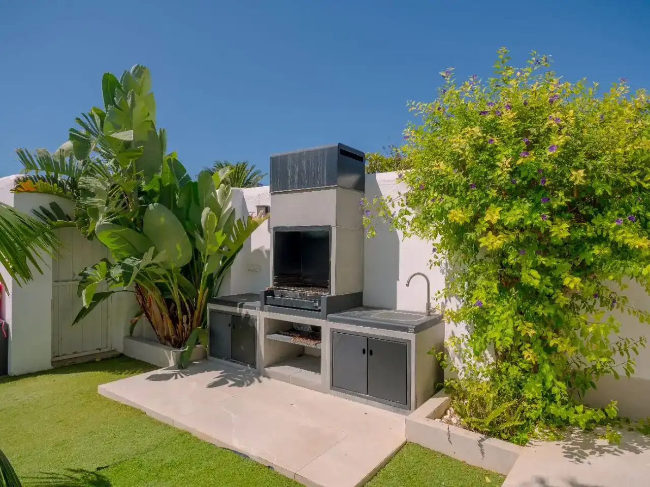 Terrassa de Casa o xalet en venda en Conil de la Frontera amb Aire condicionat, Jardí privat i Terrassa
