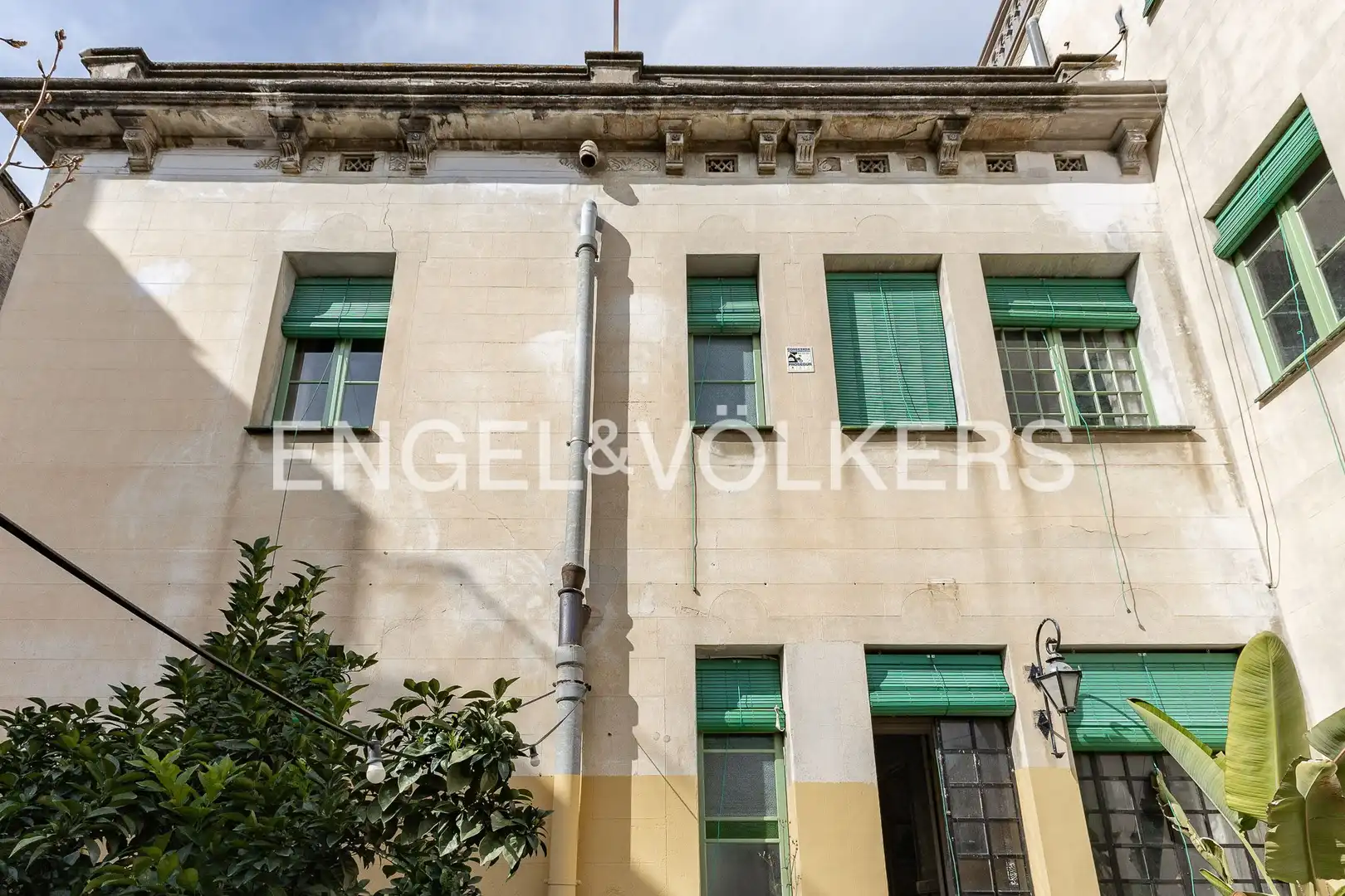 Vista exterior de Casa adosada en venta en Sant Celoni con Calefacción, Jardín privado y Terraza