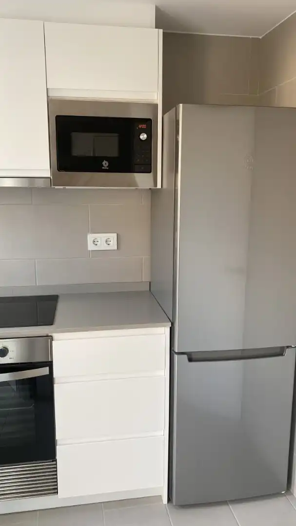 Cuina de Pis de lloguer en Barcelona amb Aire condicionat, Calefacció i Parquet