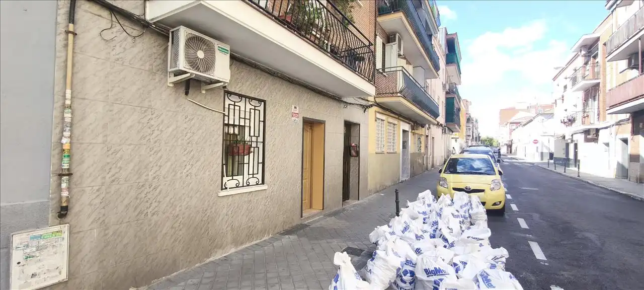 Flat for sale in Jose Del Pino Jimenez