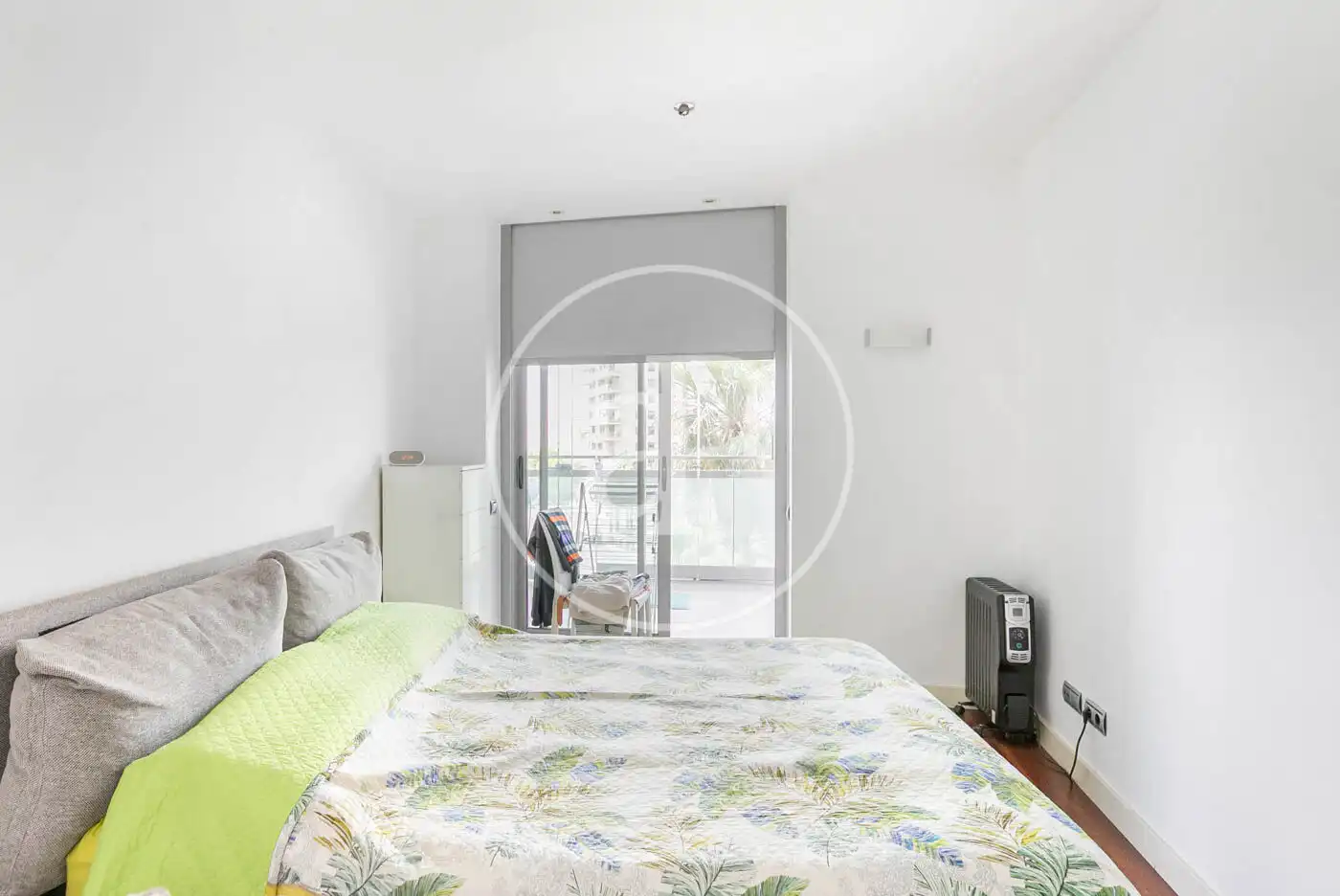 Habitación de Piso en venta en Barcelona con Aire acondicionado, Calefacción y Jardín privado