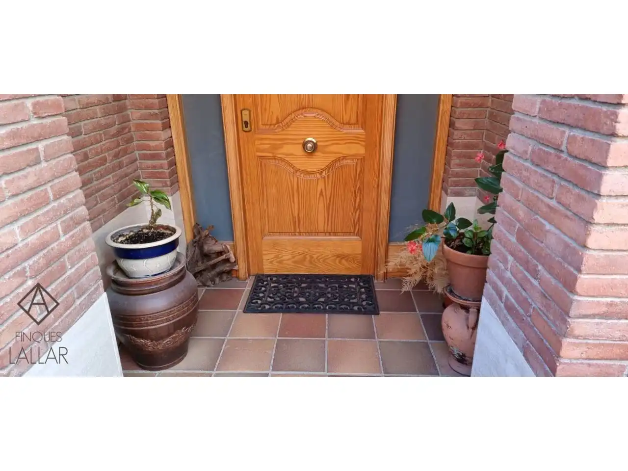 Casa adosada en venta en Granollers con Calefacción, Jardín privado y Terraza