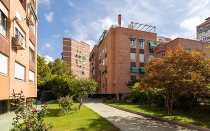 Exterior view of Flat for sale in  Granada Capital  with Air Conditioner, Heating and Private garden