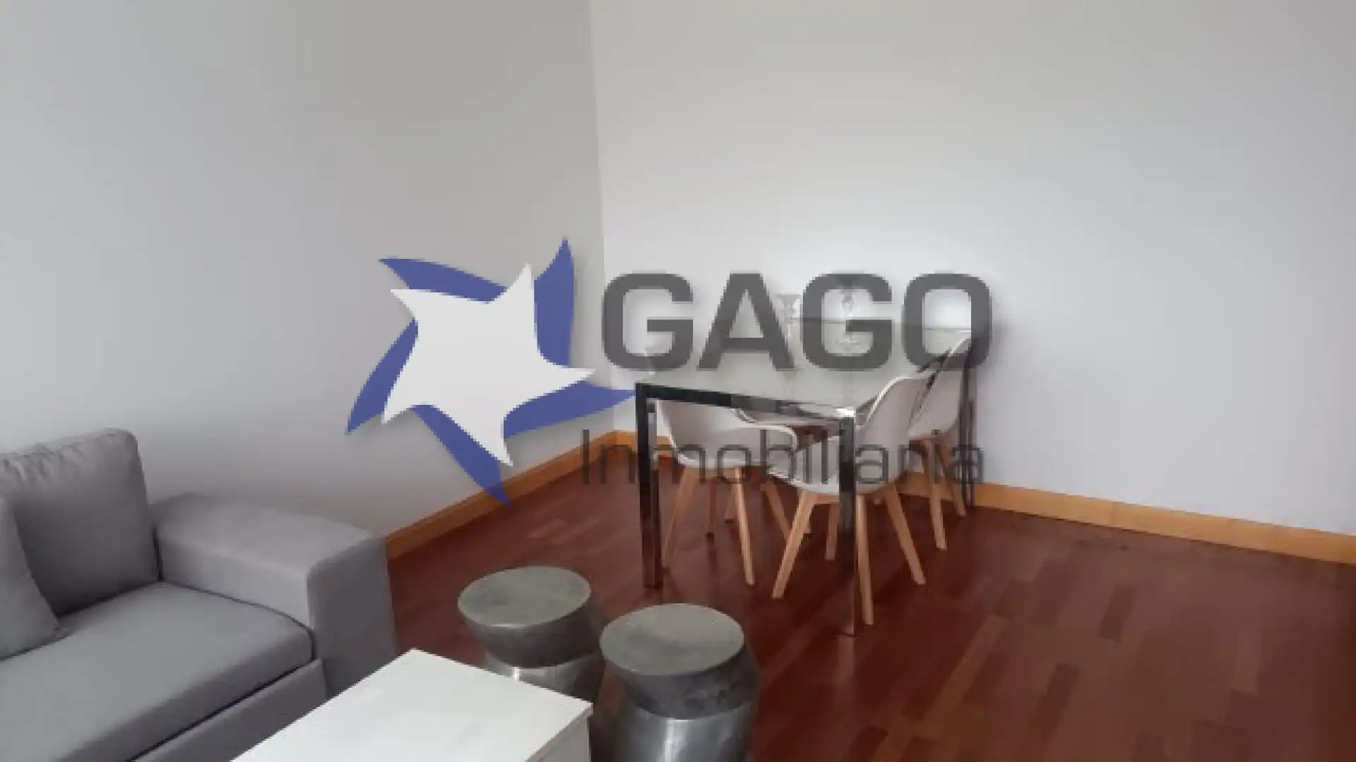 Living room of Flat for sale in Córdoba  with Air Conditioner, Heating and Storage room