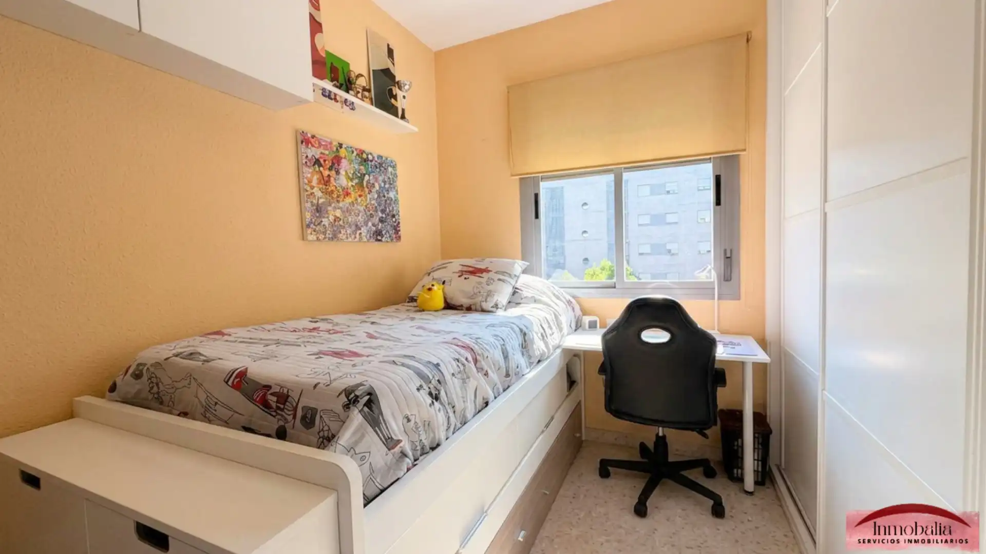 Schlafzimmer von Wohnung zum Verkauf in Sevilla mit Klimaanlage und Terrasse