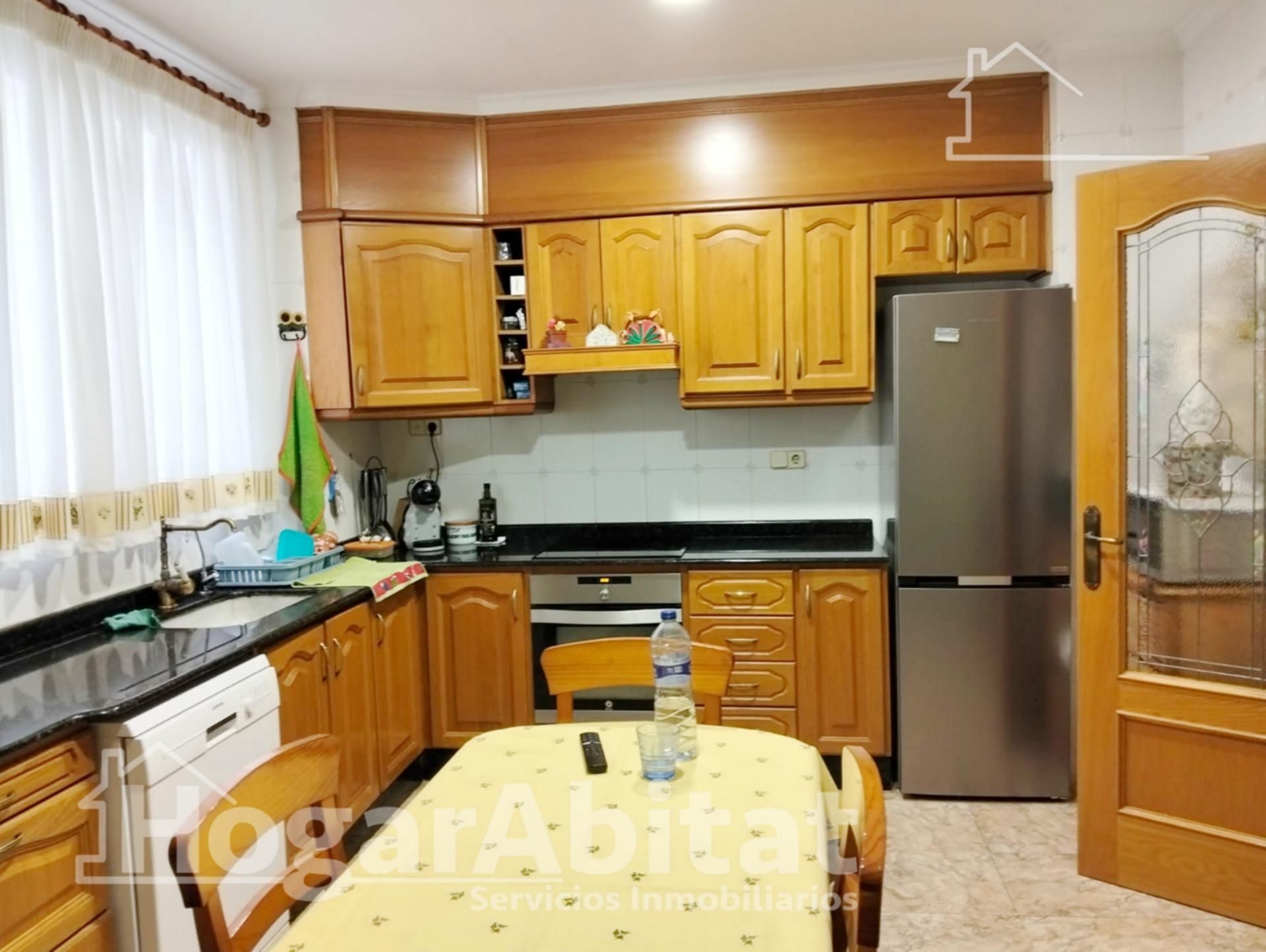 Kitchen of Flat for sale in Algemesí  with Air Conditioner, Storage room and Furnished