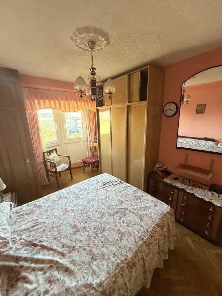 Schlafzimmer von Wohnung zum Verkauf in Madrid mit Heizung, Parkett und Gemeinschaftspool