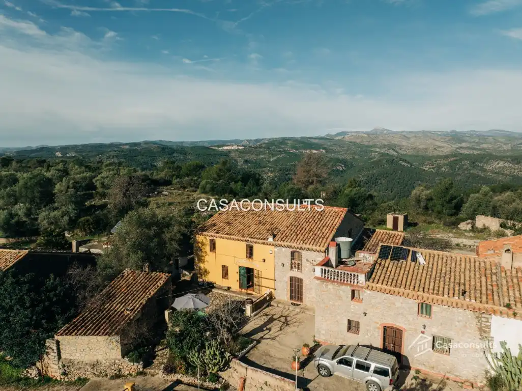 Casa rustica con terrazza in vendita a Vilafamés, imagen 11