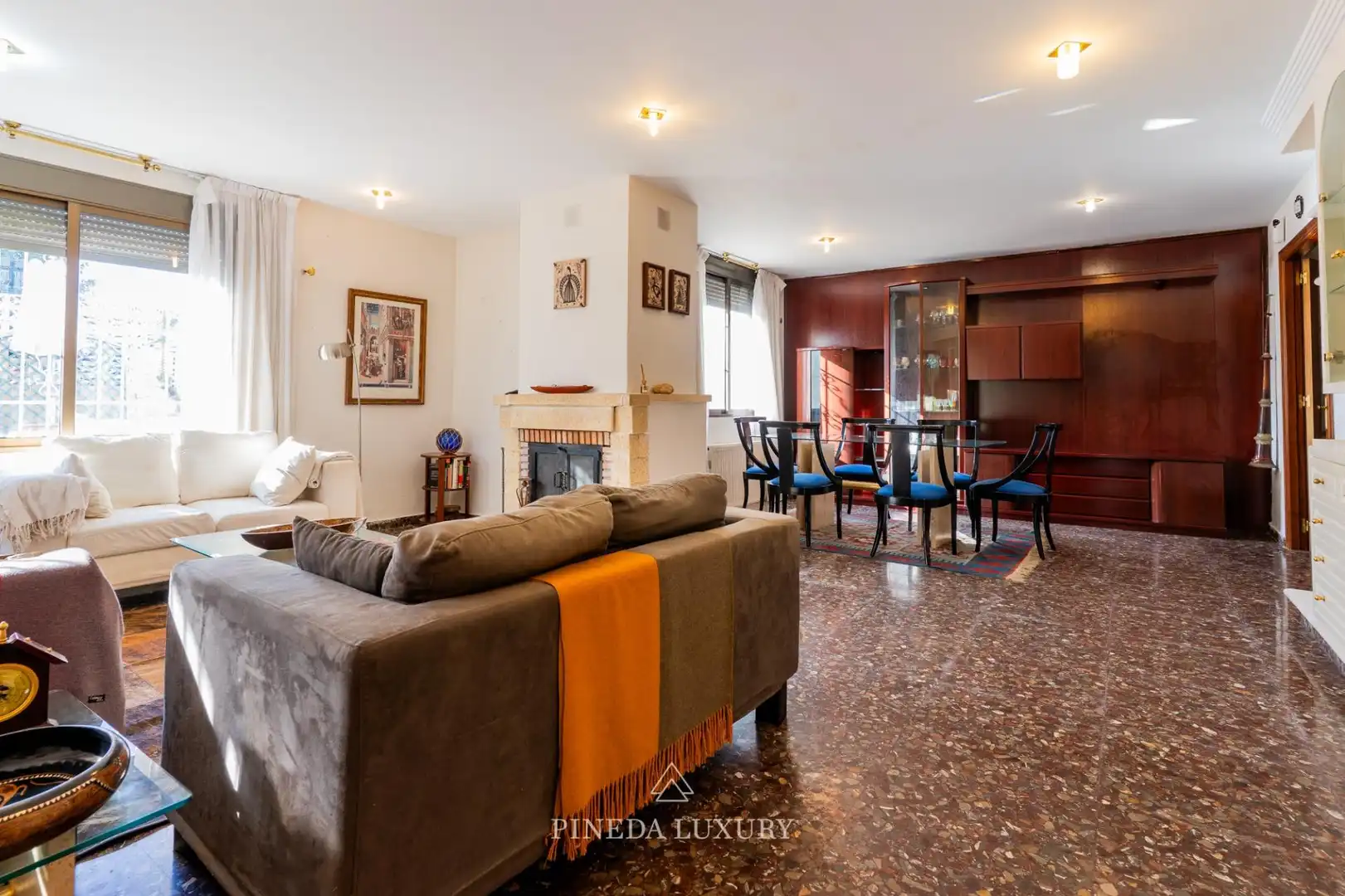 Living room of Houses for sale in L'Eliana