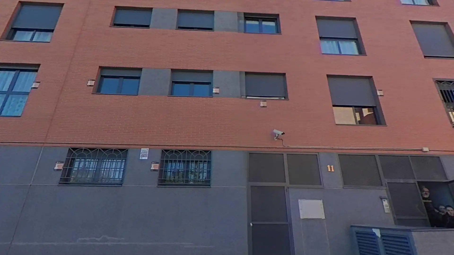 Vista exterior de Piso en venta en Pinto con Trastero y Piscina comunitaria