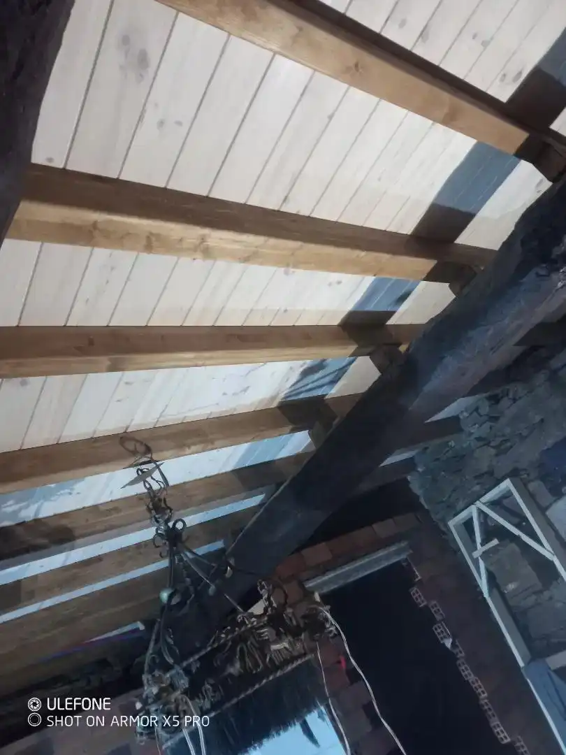 Casa adosada en venda en Boborás amb Jardí privat, Traster i Moblat