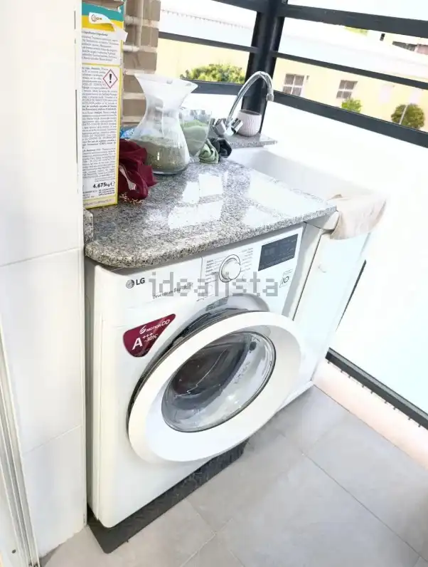 Exterior view of Flat for rent in Silla  with Air Conditioner, Furnished and Oven