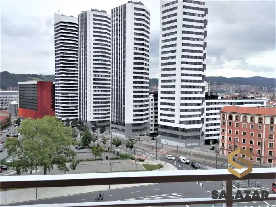 Flat for rent in Basurtu Kastrexana Errepidea, Altamira