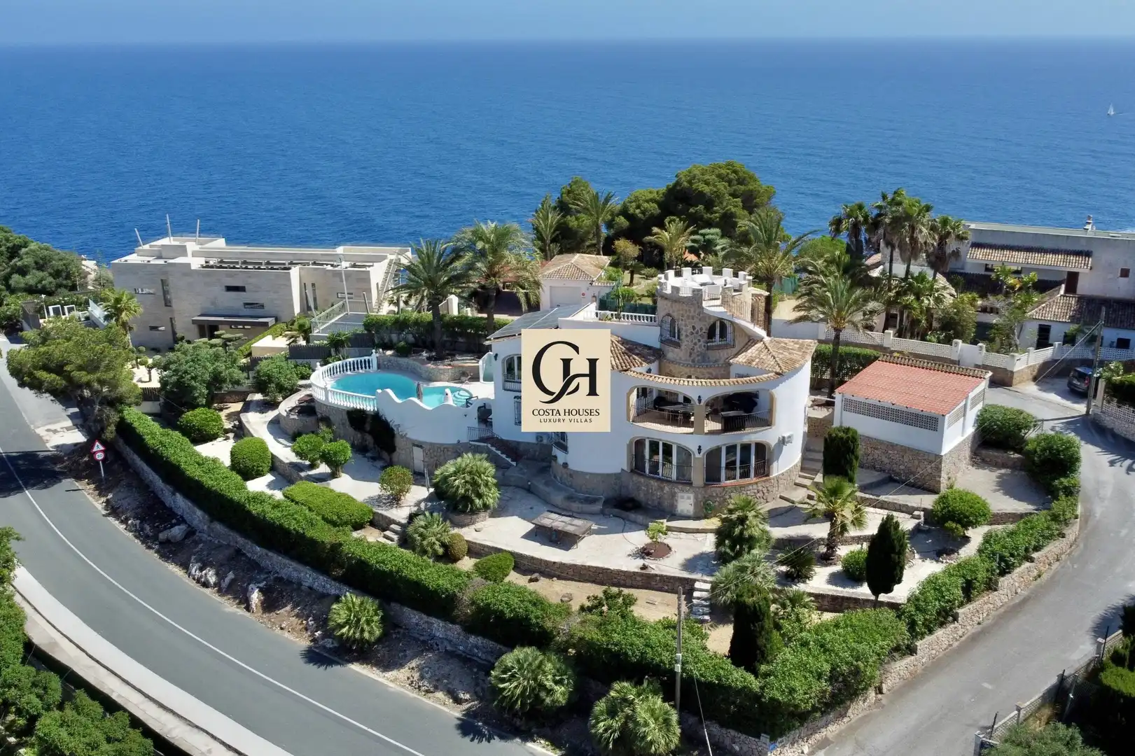 Detached house with terrace for sale in Portichol - Balcón al Mar