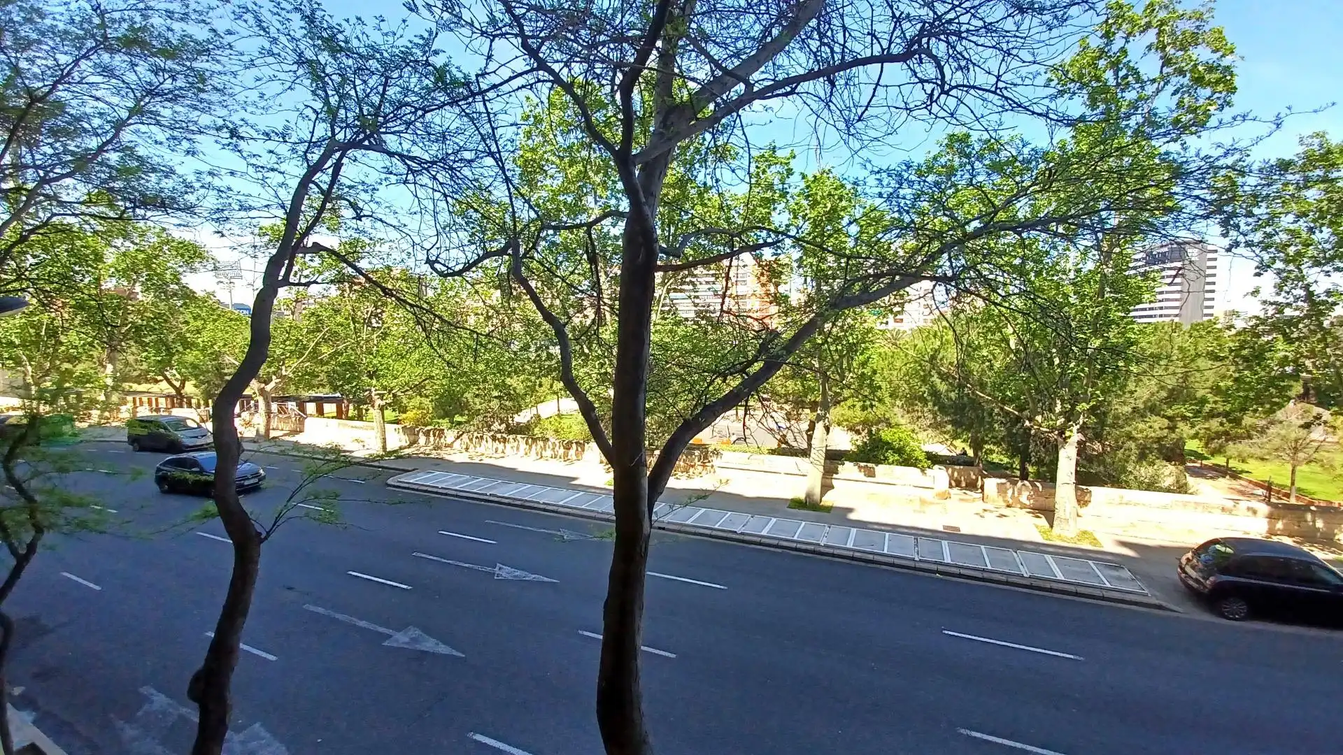 Vista exterior de Pis en venda en Valencia amb Piscina comunitària
