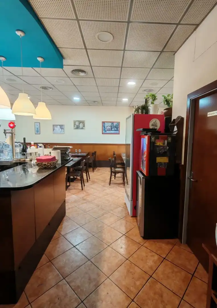 Local comercial en traspàs a Montornès del Vallès, imagen 19