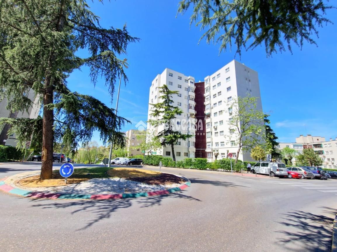 Exterior view of Flat for sale in Coslada  with Heating and Terrace