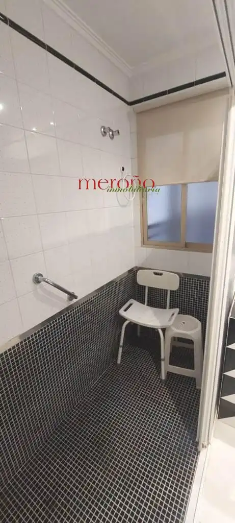 Bany de Pis en venda en Elche / Elx amb Balcó