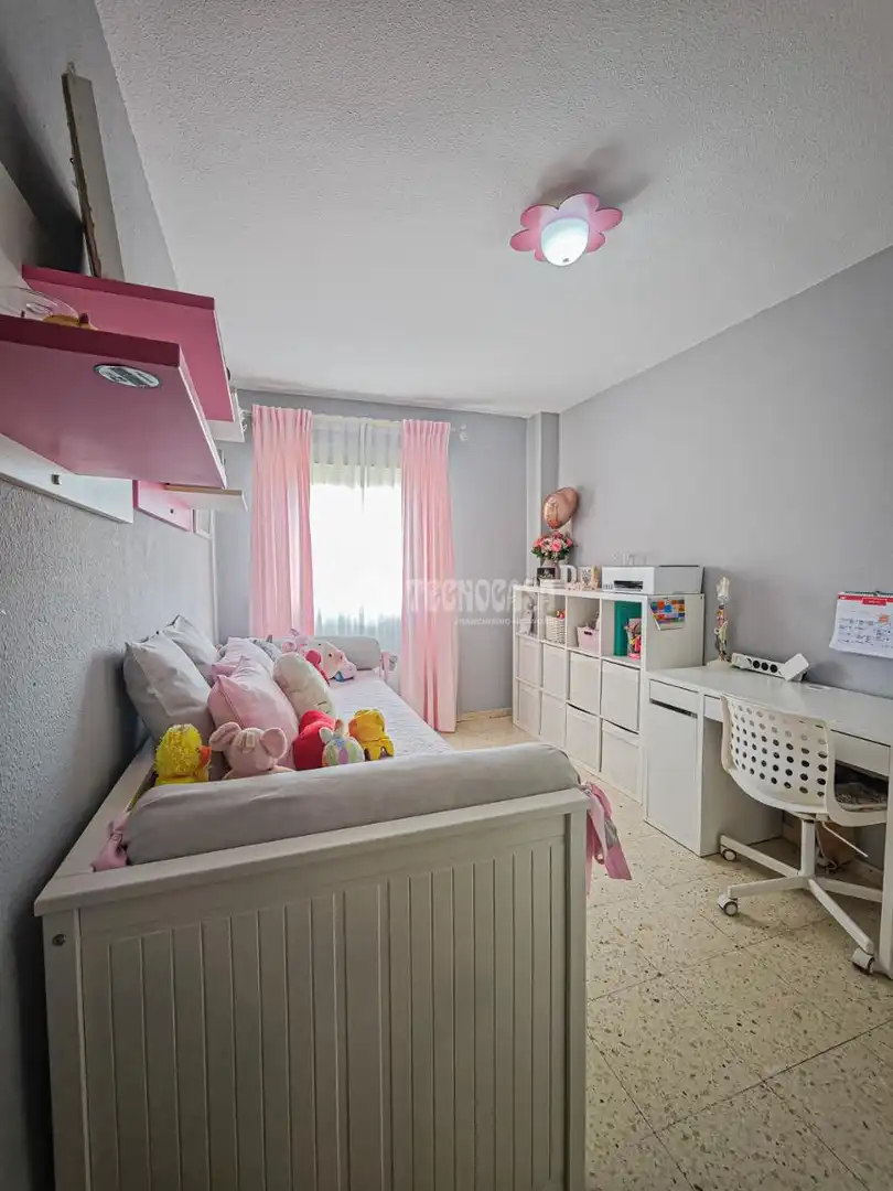 Habitación de Ático en venta en Arona
