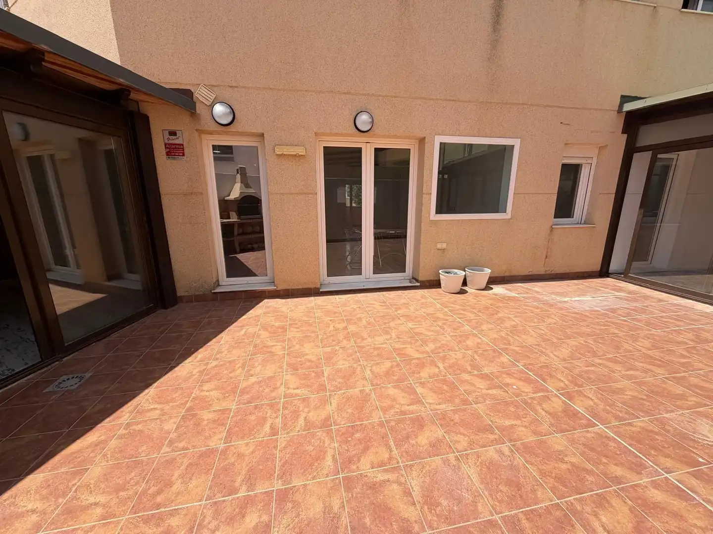 Terraza de Piso en venta en El Ejido con Aire acondicionado