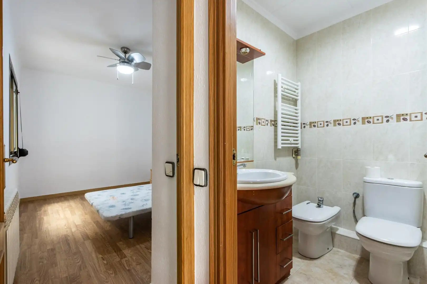 Baño de Piso en venta en Sabadell con Calefacción y Parquet