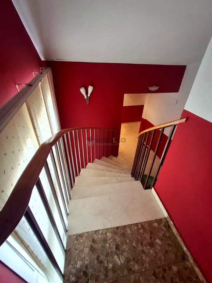 Dúplex en venta en Teruel con Calefacción, Terraza y Amueblado