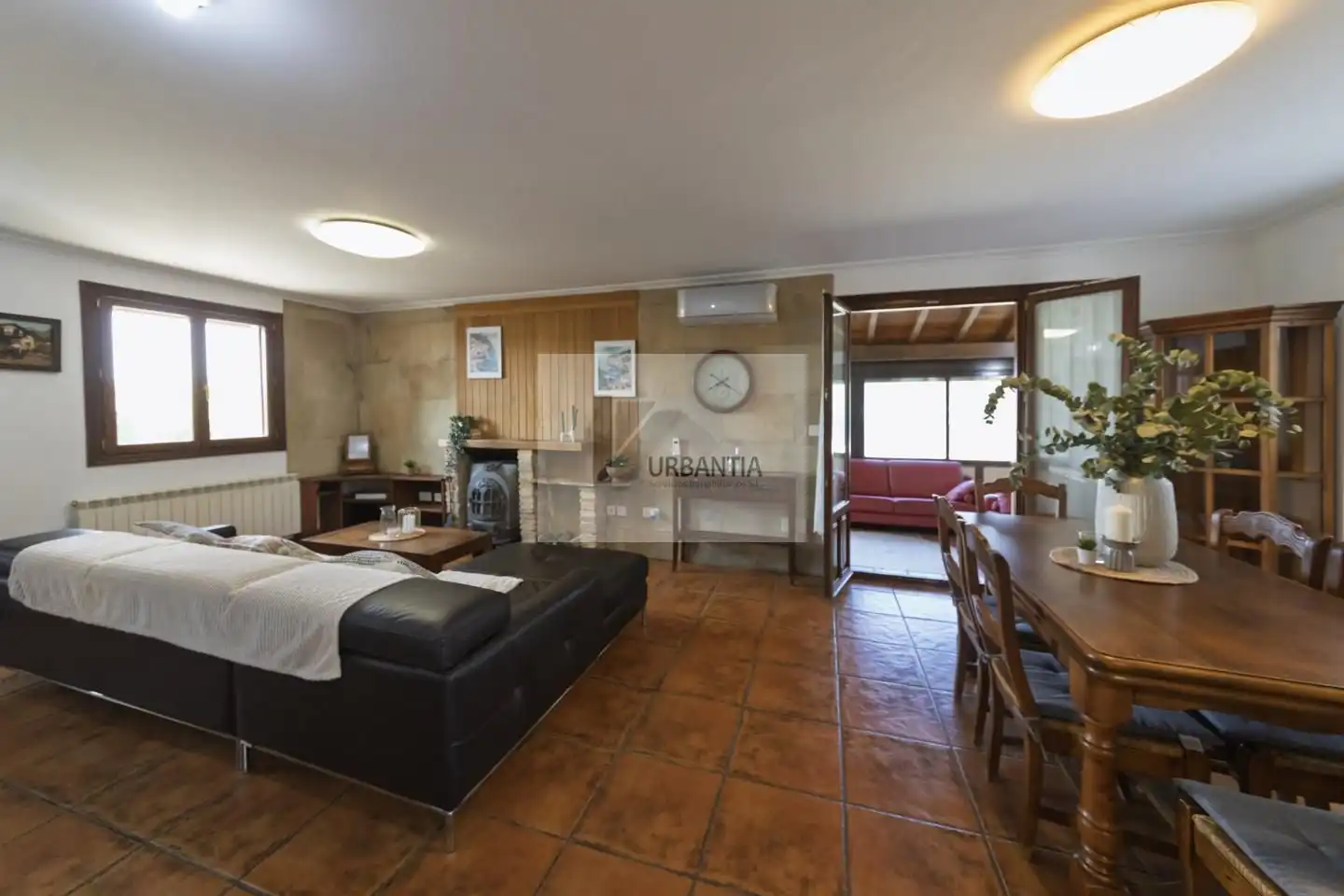 Sala d'estar de Casa o xalet en venda en Olóriz / Oloritz amb Aire condicionat, Calefacció i Jardí privat