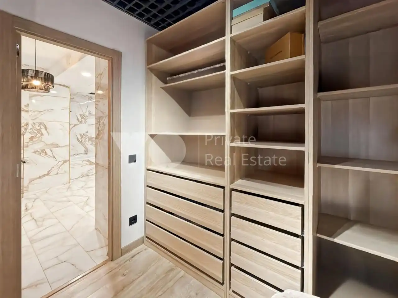 Habitación de Dúplex en venta en Alcobendas con Aire acondicionado y Calefacción