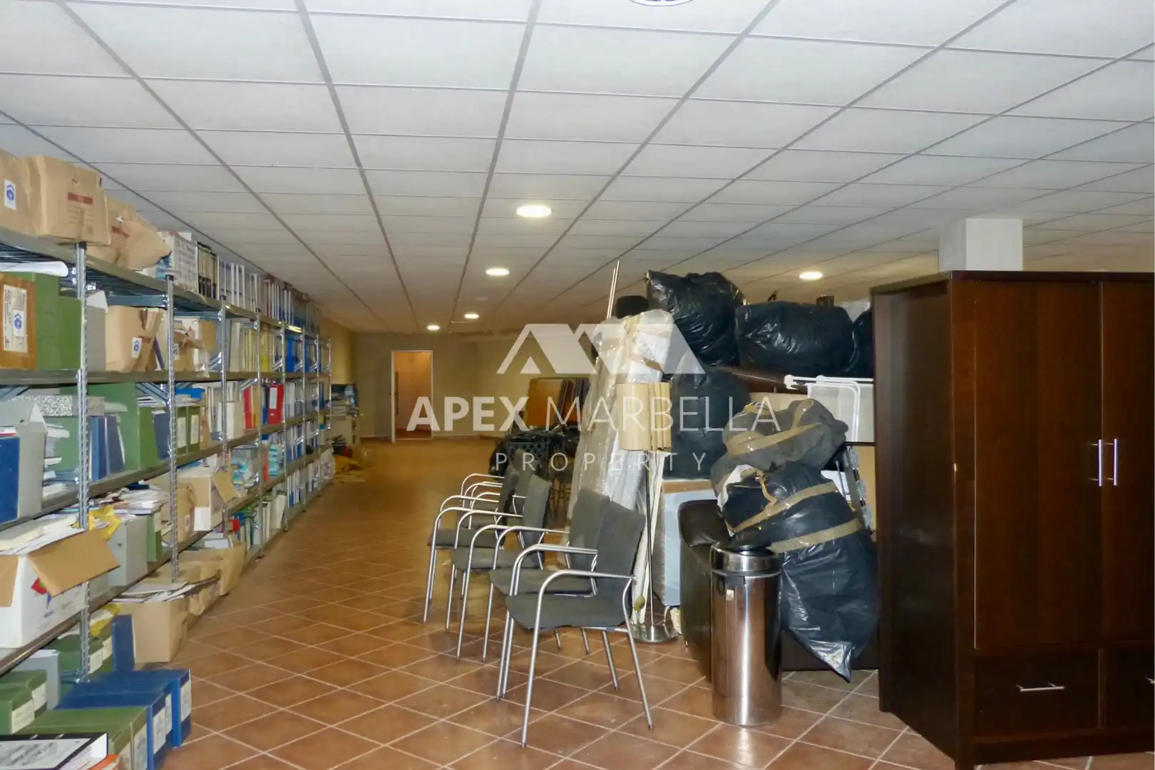 Local en venda en Marbella amb Aire condicionat, Moblat i Internet