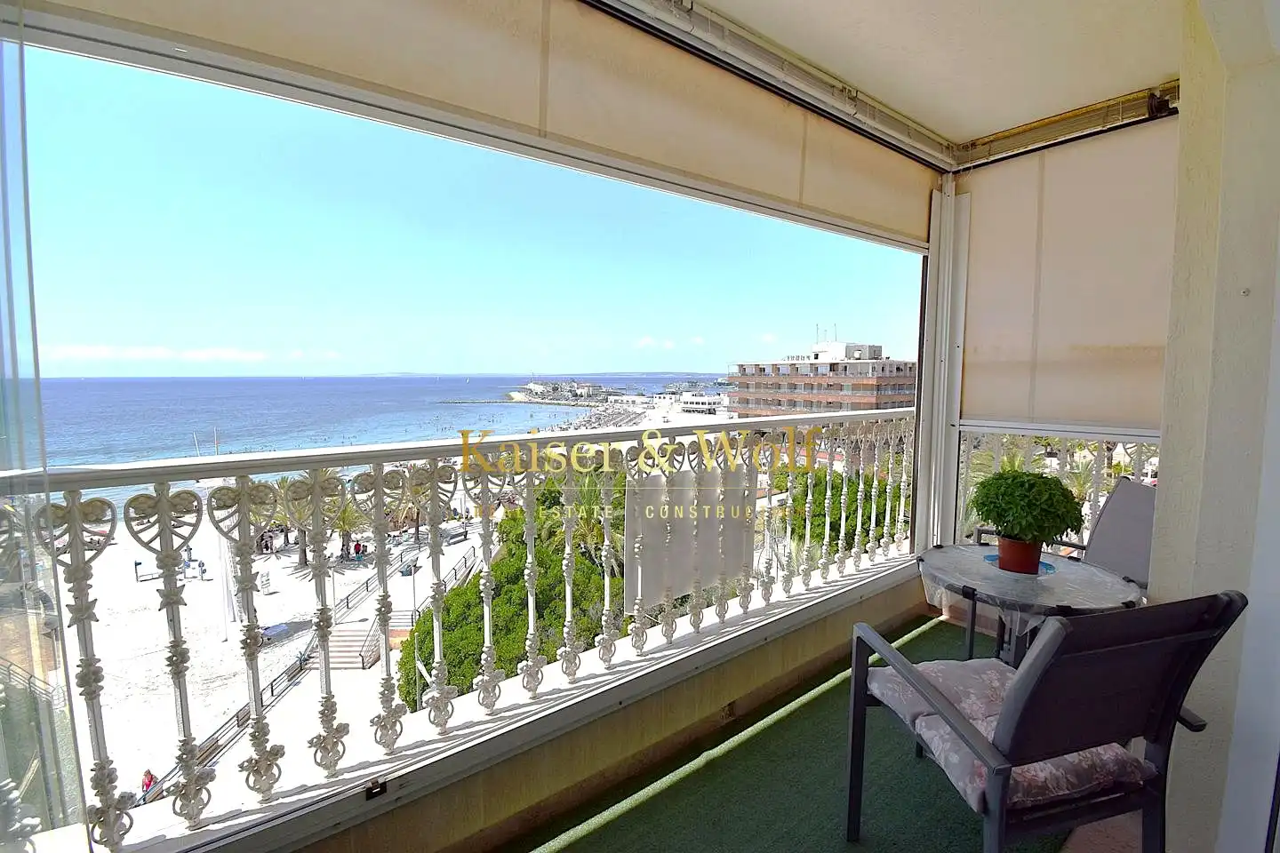 Piso con ascensor en venta en Campoamor